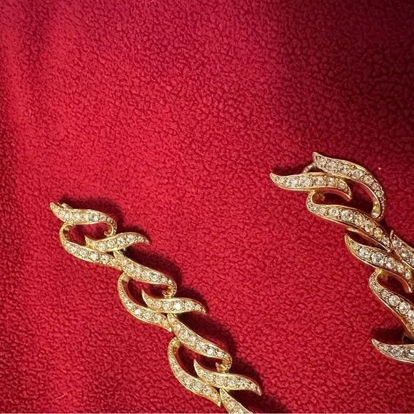 Vintage ELIZABETH TAYLOR for Avon “Eternal Flame” Crystal Rhinestone Necklace - Picture 8 of 8